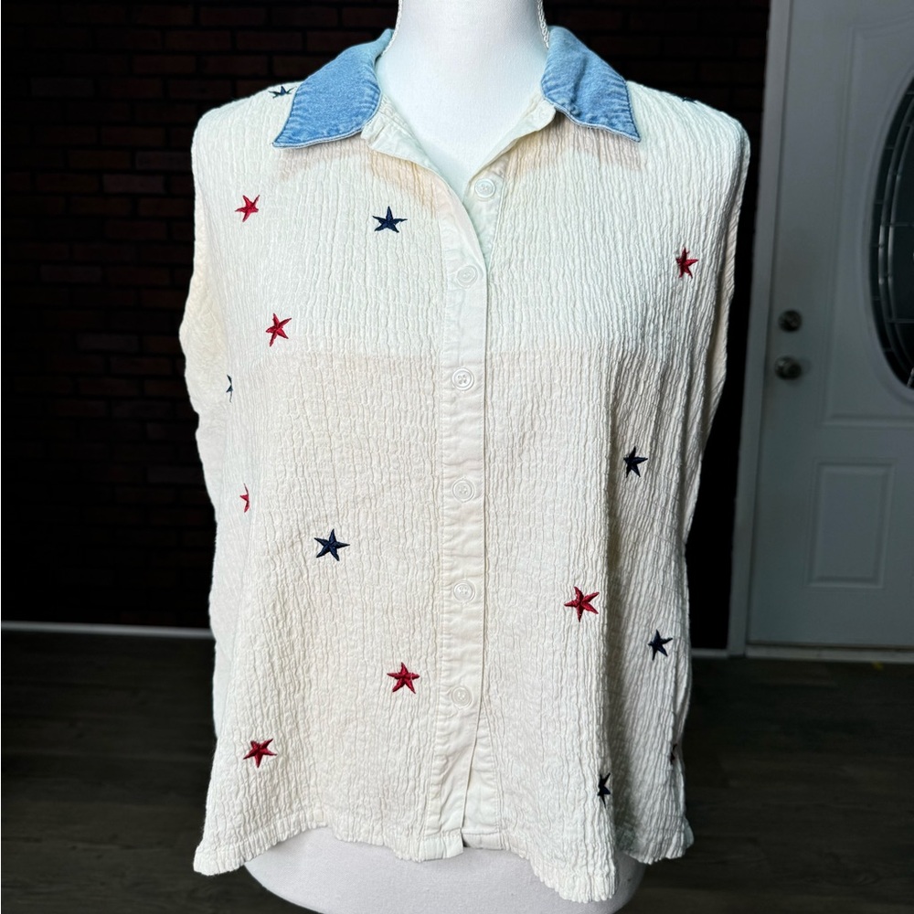 Lemon Grass Star Embroidered Sleeveless Button Up Cotton‎ Top M